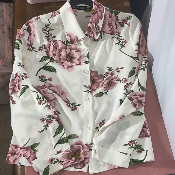 SHEIN White and Pink Floral Button-Down Shirt And Pants. - Picture 2 of 5